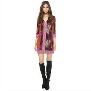 DVF 100% Silk Rose Dress in Ethnic Collage Dot Diamond Size 4